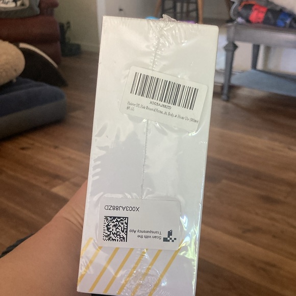 Huieter IPL Hair Removal Permanent Painless Laser Hair Remover Device - Picture 2 of 2